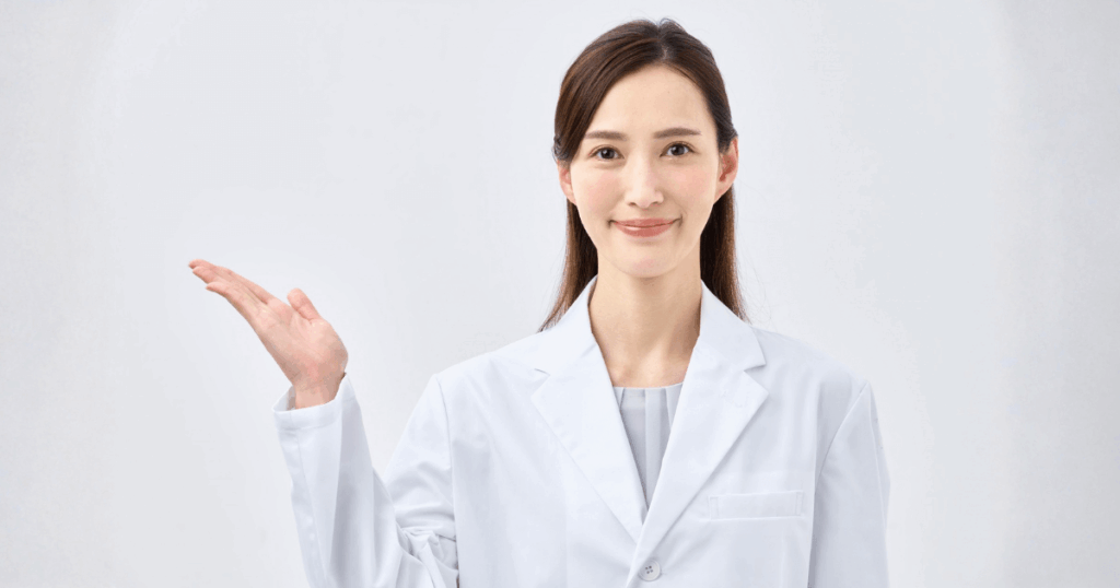 審美歯科治療の費用目安について説明するイメージ