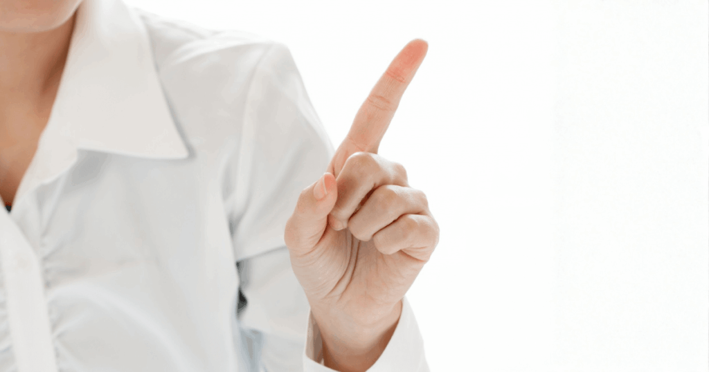 前歯の審美治療後に気をつけたいポイントを示すイメージ写真