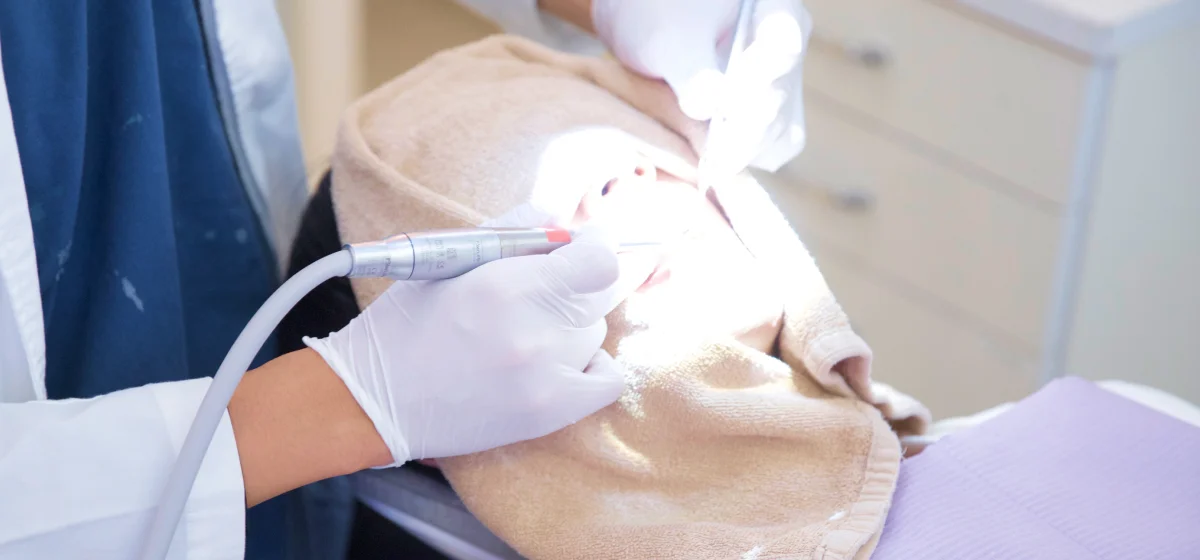 大手町の歯科｜痛みを最小限に抑えた優しい歯科治療